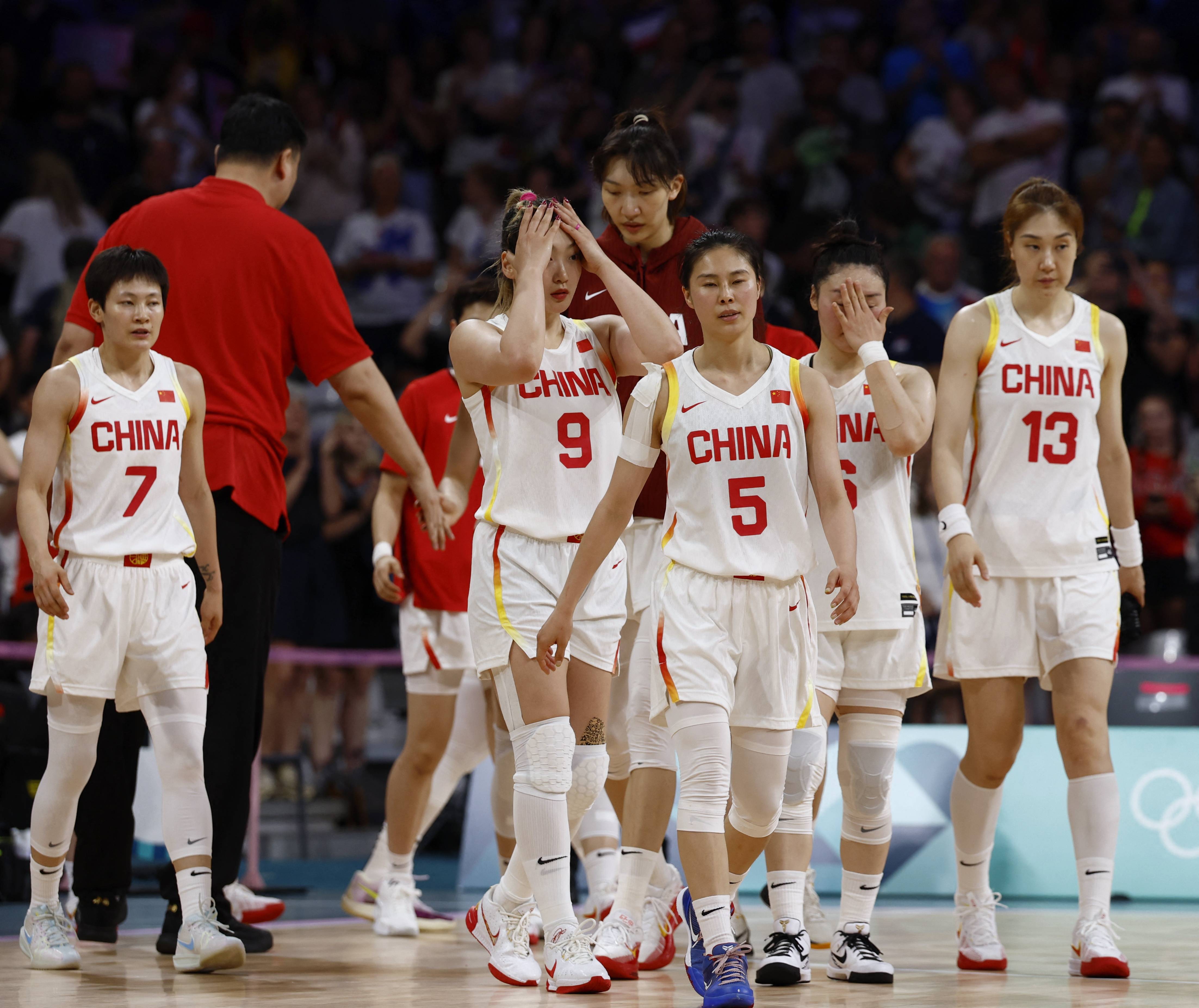 中国女篮昨晚对阵日本女篮精彩瞬间全场93-61大胜对手